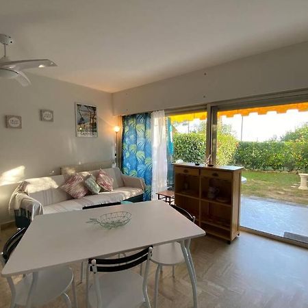 C037-Nice Studio With Garden And Parking - Near Beach Cannes Bagian luar foto