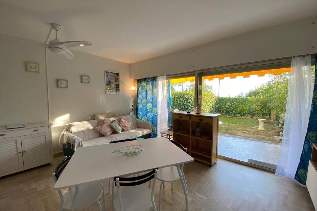 C037-Nice Studio With Garden And Parking - Near Beach Cannes Bagian luar foto