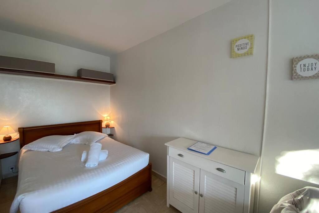 C037-Nice Studio With Garden And Parking - Near Beach Cannes Bagian luar foto